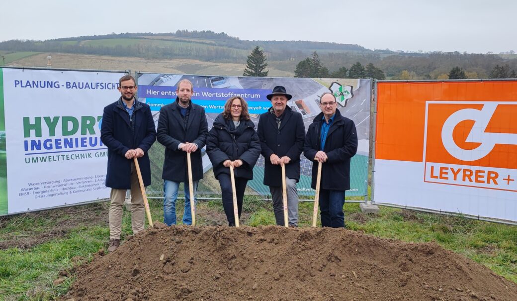 Spatenstichfeier des neuen Wertstoffzentrums in Göllersdorf